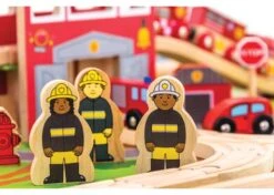 BigJigs BJT049 Treintafel Brandweer Spoortafel Houten Trein -Speelwereld Winkel bigjigs bt049 brandwweer trein set en tafel 1