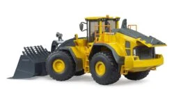 Bruder 02458 Volvo L260H Loader -Speelwereld Winkel bruder 02458 volvo L260H loader 2 scaled 1