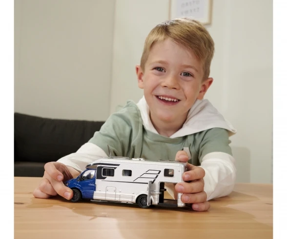 Majorette Hymer B-Class Camper Semi-integraal 8 Majorette Hymer B-Class Camper Semi-integraal - Afbeelding 6