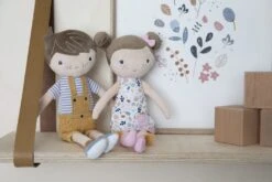 Little Dutch LD4524 Knuffelpop Jim 35cm -Speelwereld Winkel little dutch 4521 rosa 35cm knuffelpop 4 2