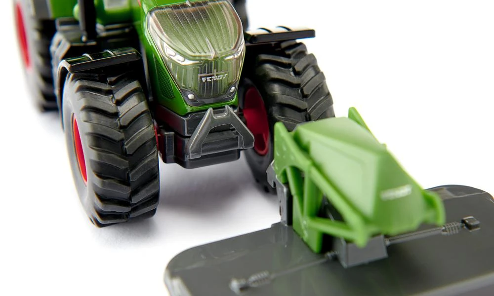 Siku 2000 Tractor Fendt 942 Vario Met Frontmaaier 1:50 4 Siku 2000 Tractor Fendt 942 Vario Met Frontmaaier 1:50 - Afbeelding 2