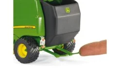 Siku 2465 Balenpers John-Deere -Speelwereld Winkel siku 2465 balenpers john deere 4