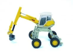 Siku 3548 Menzi-Muck Hydraulische-baggermachine -Speelwereld Winkel siku menzi muck m545 graafmachine geel grijs speelactief.nl 3