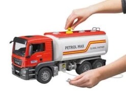 Bruder 3775 MAN TGS Tankwagen -Speelwereld Winkel speelgoed tankwagen bruder 3775 man tgs tankwagen 1 1