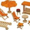 Tuinmeubelset – Inrichting Poppenhuis -Speelwereld Winkel tuinmeubelset poppenhuis goki 51913